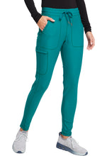 Load image into Gallery viewer, FORM Tapered Leg Pant (Petite &amp; Tall)