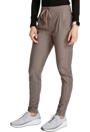 FORM Tapered Leg Pant (Petite & Tall)